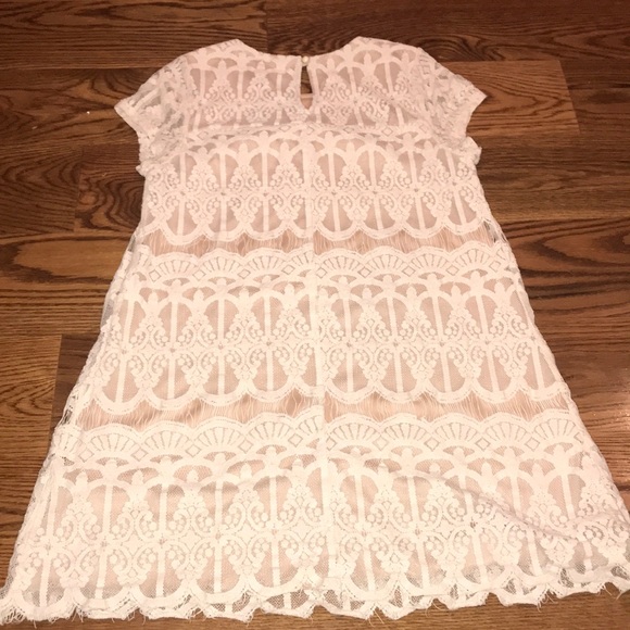 Speechless Lace overlay dress - Large - Picture 4 of 6